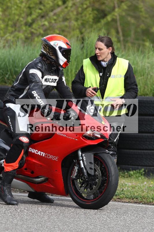 /Archiv-2025/10 23.04.2025 Cornu Master School ADR/rot-rouge/61